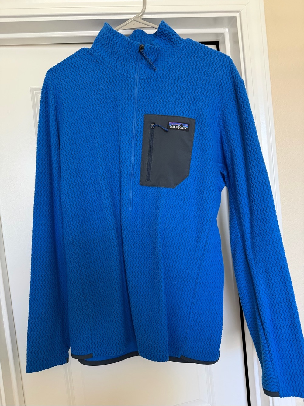 Patagonia R1 Air Zip-neck pullover Blue Fleece Quarter Zip Pullover